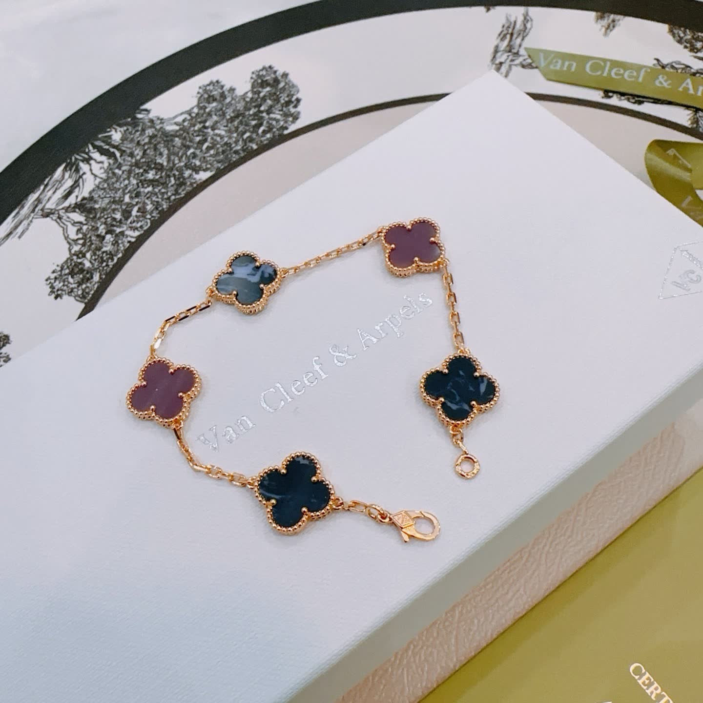 Van Cleef & Arpels Alhambra Bracelet